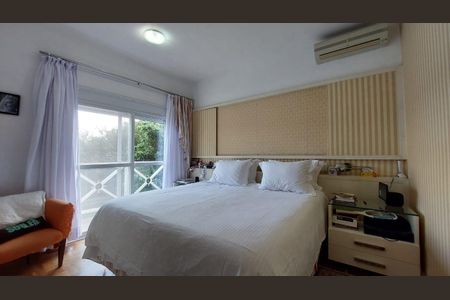 Casa à venda com 4 quartos, 1100m² em Brooklin, São Paulo