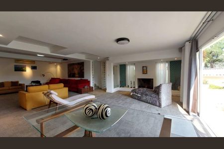 Casa à venda com 1100m², 4 quartos e 6 vagas