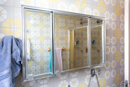 Apartamento à venda com 83m², 2 quartos e 1 vagaBanheiro