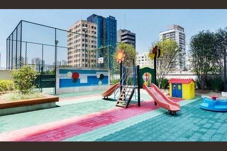 Apartamento à venda com 213m², 4 quartos e 4 vagas