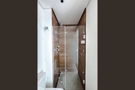 Banheiro de kitnet/studio para alugar com 1 quarto, 23m² em Vila Gomes Cardim, São Paulo