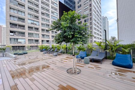 Apartamento para alugar com 23m², 1 quarto e sem vaga Apartamento para alugar com 23m², 1 quarto e sem vagaÁrea comum - Piscina