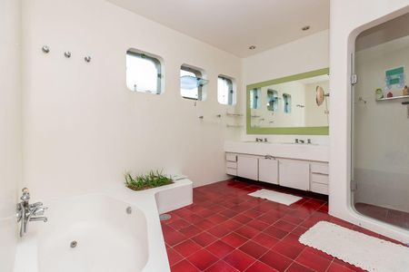 Casa à venda com 480m², 4 quartos e 4 vagas