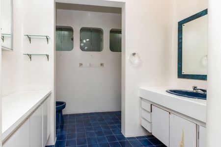 Casa à venda com 480m², 4 quartos e 4 vagas