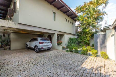 Casa à venda com 480m², 4 quartos e 4 vagas