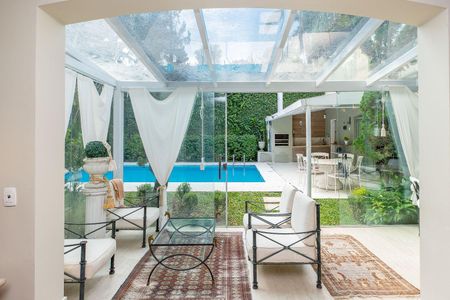 Casa à venda com 480m², 4 quartos e 4 vagas