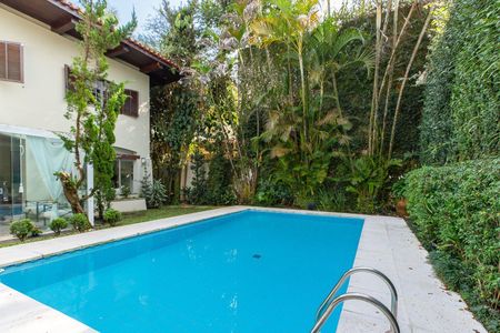 Casa à venda com 480m², 4 quartos e 4 vagas