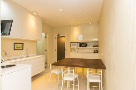 Casa à venda com 480m², 4 quartos e 4 vagas
