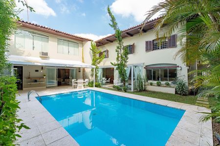 Casa à venda com 480m², 4 quartos e 4 vagas