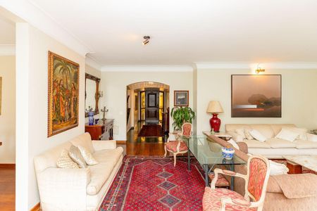 Casa à venda com 480m², 4 quartos e 4 vagas