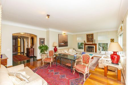 Casa à venda com 4 quartos, 480m² em Alto de Pinheiros, São Paulo