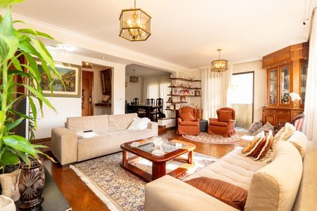 Apartamento à venda com 174m², 4 quartos e 3 vagas