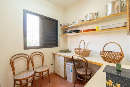 Apartamento à venda com 174m², 4 quartos e 3 vagas