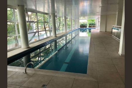 Apartamento à venda com 72m², 1 quarto e 1 vaga