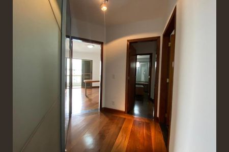 Apartamento à venda com 167m², 3 quartos e 4 vagas