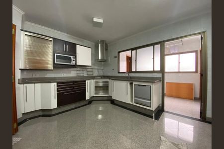 Apartamento à venda com 167m², 3 quartos e 4 vagas