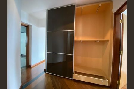 Apartamento à venda com 3 quartos, 167m² em Santo Antônio, São Caetano do Sul
