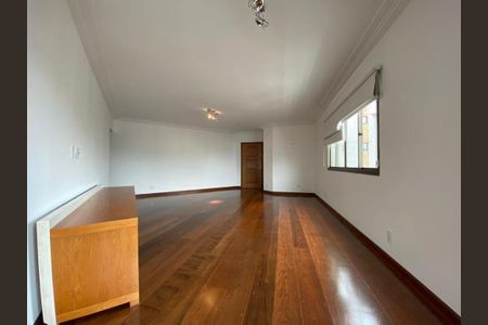 Apartamento à venda com 167m², 3 quartos e 4 vagas