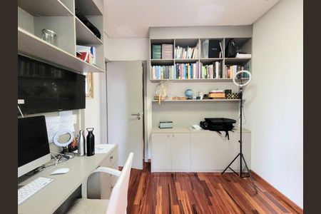 Apartamento à venda com 170m², 2 quartos e 2 vagas