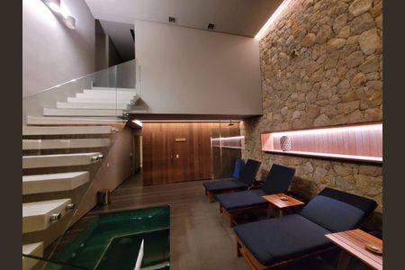 Apartamento à venda com 170m², 2 quartos e 2 vagas