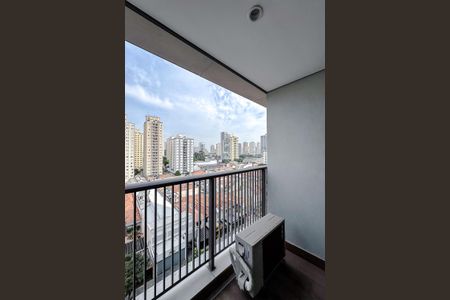 Studio para alugar com 23m², 1 quarto e sem vaga Studio para alugar com 23m², 1 quarto e sem vagaVaranda