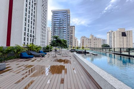 Studio para alugar com 23m², 1 quarto e sem vaga Studio para alugar com 23m², 1 quarto e sem vagaÁrea comum - Piscina