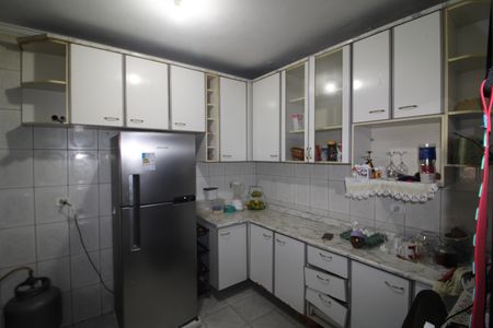 Casa à venda com 190m², 3 quartos e 2 vagasCozinha