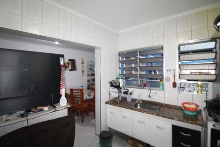 Casa à venda com 190m², 3 quartos e 2 vagasCozinha