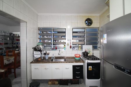 Casa à venda com 190m², 3 quartos e 2 vagasCozinha