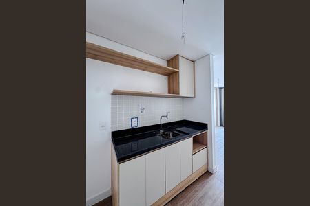 Cozinha de kitnet/studio para alugar com 1 quarto, 23m² em Vila Gomes Cardim, São Paulo