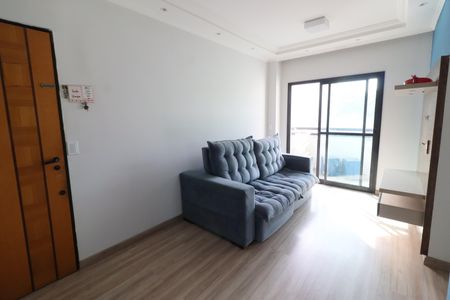 Sala de apartamento para alugar com 2 quartos, 55m² em Quitaúna, Osasco