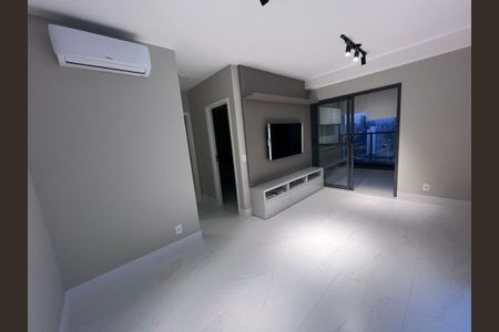 Apartamento à venda com 2 quartos, 61m² em Jardim das Acacias, São Paulo