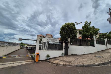 Apartamento para alugar com 51m², 2 quartos e 1 vagaFachada e Portaria 