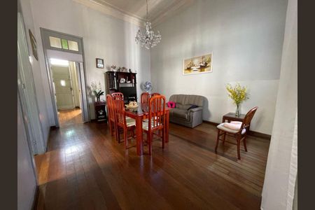 Casa à venda com 4 quartos, 400m² em Benfica, Rio de Janeiro