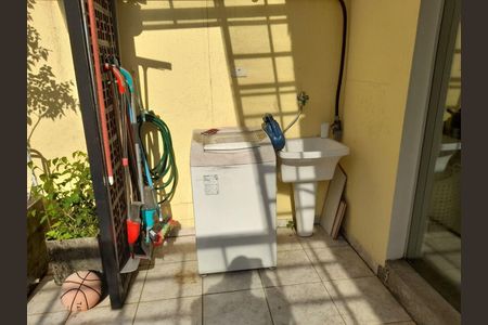 Casa à venda com 152m², 3 quartos e 2 vagas