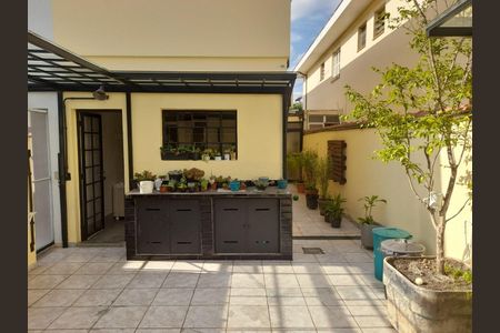 Casa à venda com 152m², 3 quartos e 2 vagas