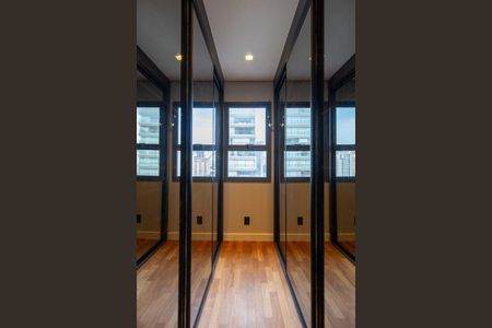 Apartamento à venda com 326m², 4 quartos e 5 vagas