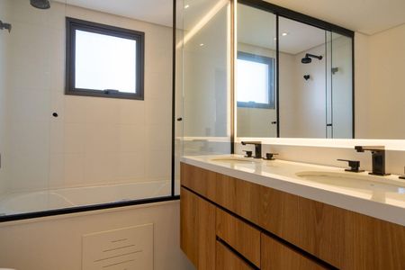 Apartamento à venda com 326m², 4 quartos e 5 vagas
