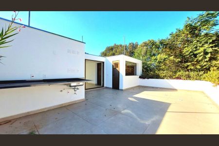 Casa à venda com 647m², 4 quartos e 4 vagas