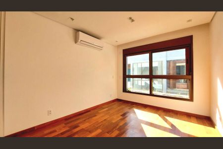 Casa à venda com 647m², 4 quartos e 4 vagas