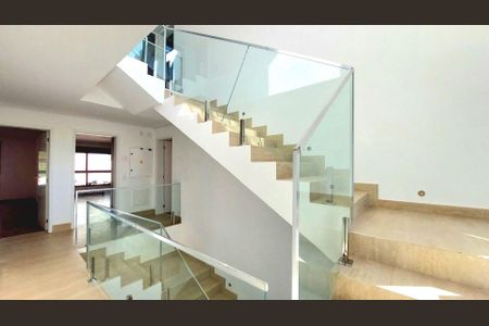 Casa à venda com 647m², 4 quartos e 4 vagas