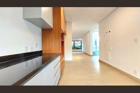 Casa à venda com 647m², 4 quartos e 4 vagas