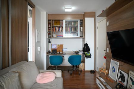 Sala de apartamento à venda com 1 quarto, 42m² em Vila Dom Pedro I, São Paulo