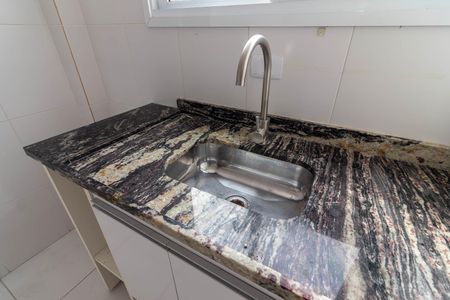 Apartamento à venda com 50m², 2 quartos e 2 vagasCozinha