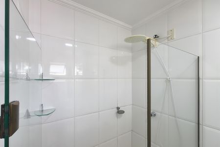 Apartamento para alugar com 131m², 3 quartos e 2 vagas Apartamento para alugar com 131m², 3 quartos e 2 vagasBanheiro da Suíte
