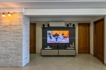 Apartamento para alugar com 131m², 3 quartos e 2 vagas Apartamento para alugar com 131m², 3 quartos e 2 vagasSala