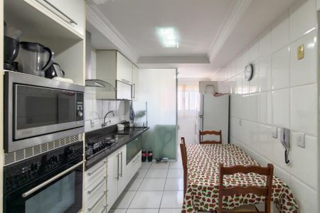 Apartamento para alugar com 131m², 3 quartos e 2 vagas Apartamento para alugar com 131m², 3 quartos e 2 vagasCozinha