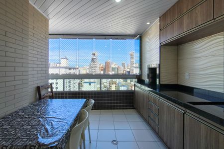 Sacada  de apartamento para alugar com 3 quartos, 131m² em Guilhermina, Praia Grande