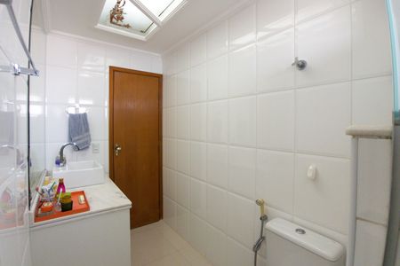 Apartamento para alugar com 131m², 3 quartos e 2 vagas Apartamento para alugar com 131m², 3 quartos e 2 vagasBanheiro