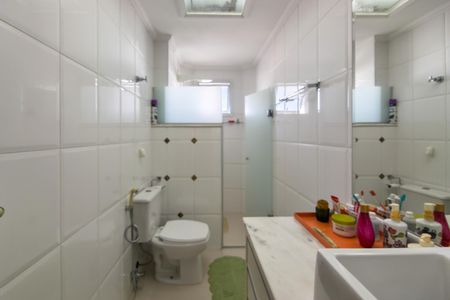 Apartamento para alugar com 131m², 3 quartos e 2 vagas Apartamento para alugar com 131m², 3 quartos e 2 vagasBanheiro